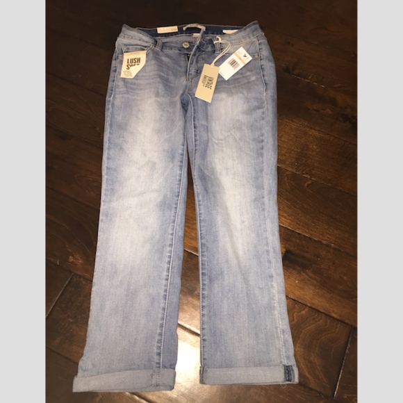 Vintage America Boho Crop Jeans - Picture 3 of 8
